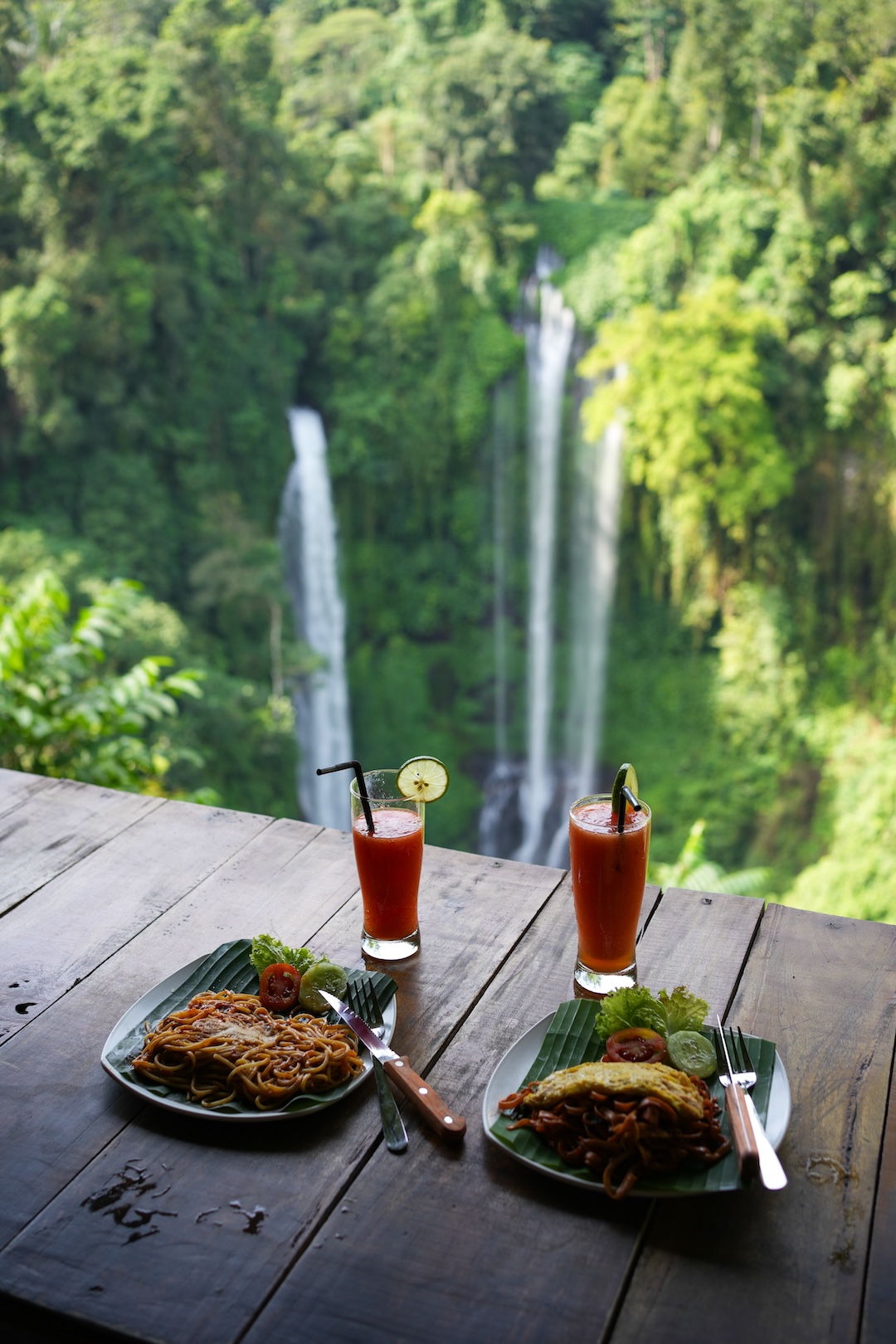 Bali_waterfall1