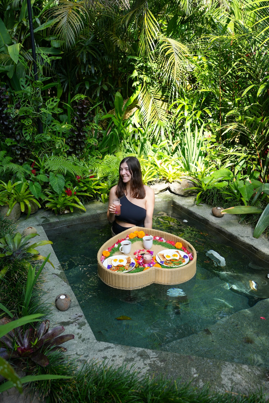 bali_floatingbreakfast